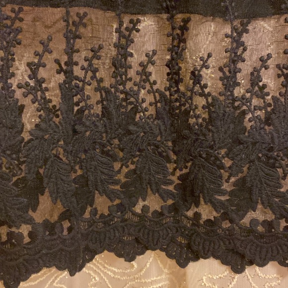 Tunic length underlayer top - Picture 5 of 6